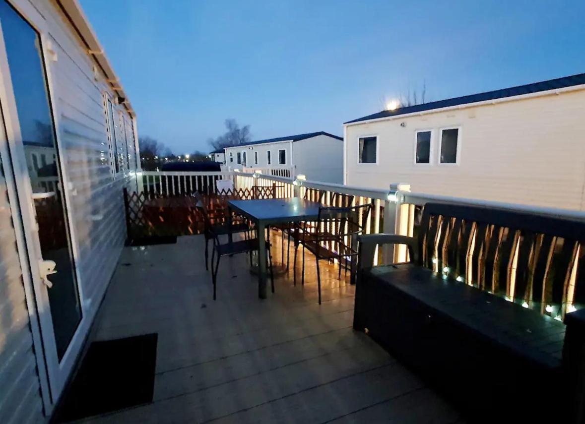 15 Kestrel Close Hot Tub Retreat Tattershall Ngoại thất bức ảnh