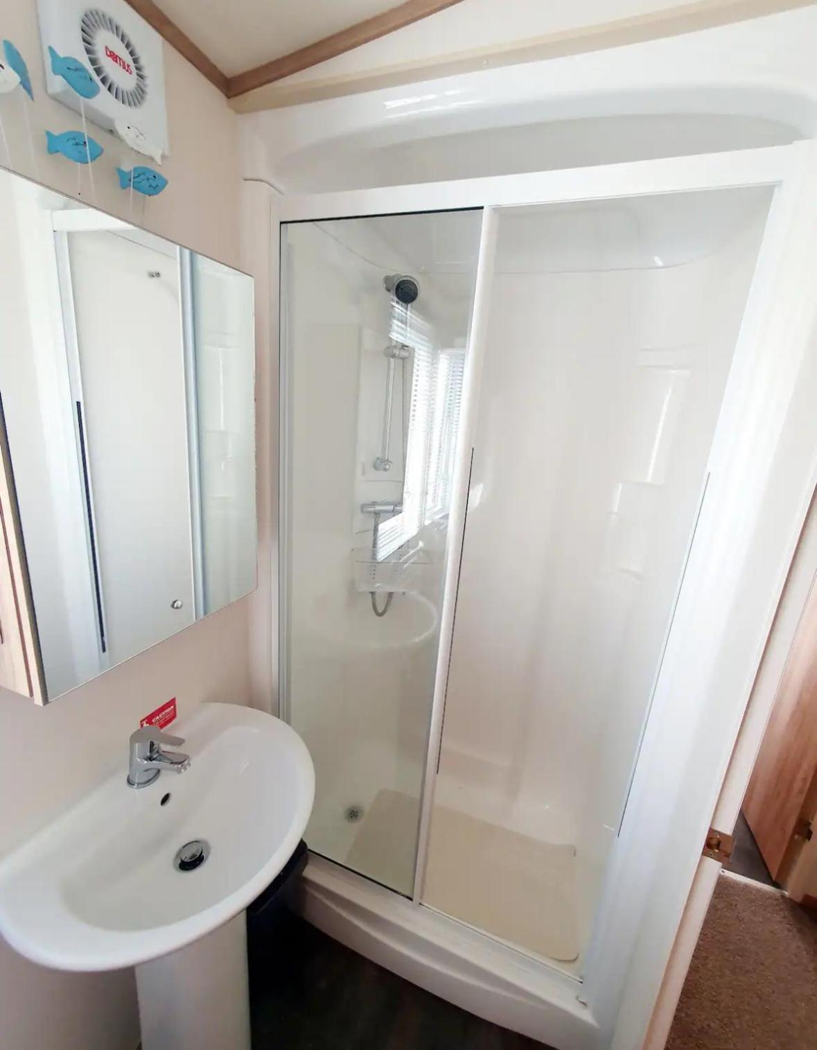 15 Kestrel Close Hot Tub Retreat Tattershall Ngoại thất bức ảnh